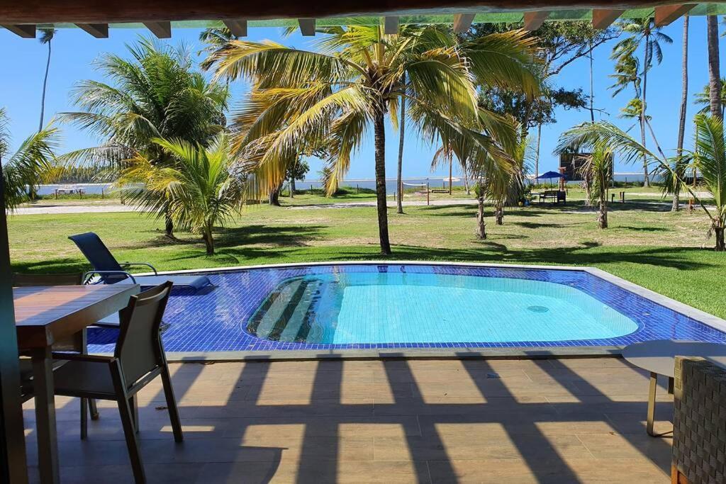Bangalo A Beira Mar No Eco Resort Прая-дос-Карнейрос Экстерьер фото